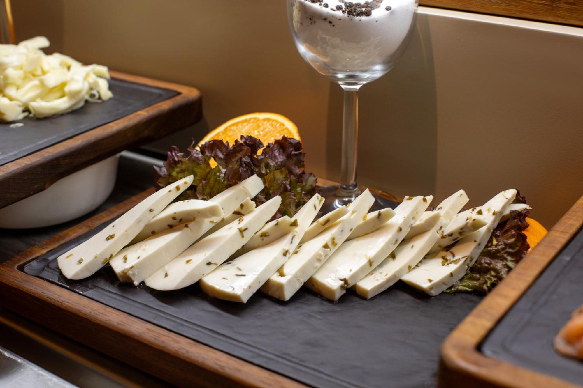 Bentley Hotel Old City-Special Class Provincia di Provincia di Istanbul Esterno foto Idiazabal cheese