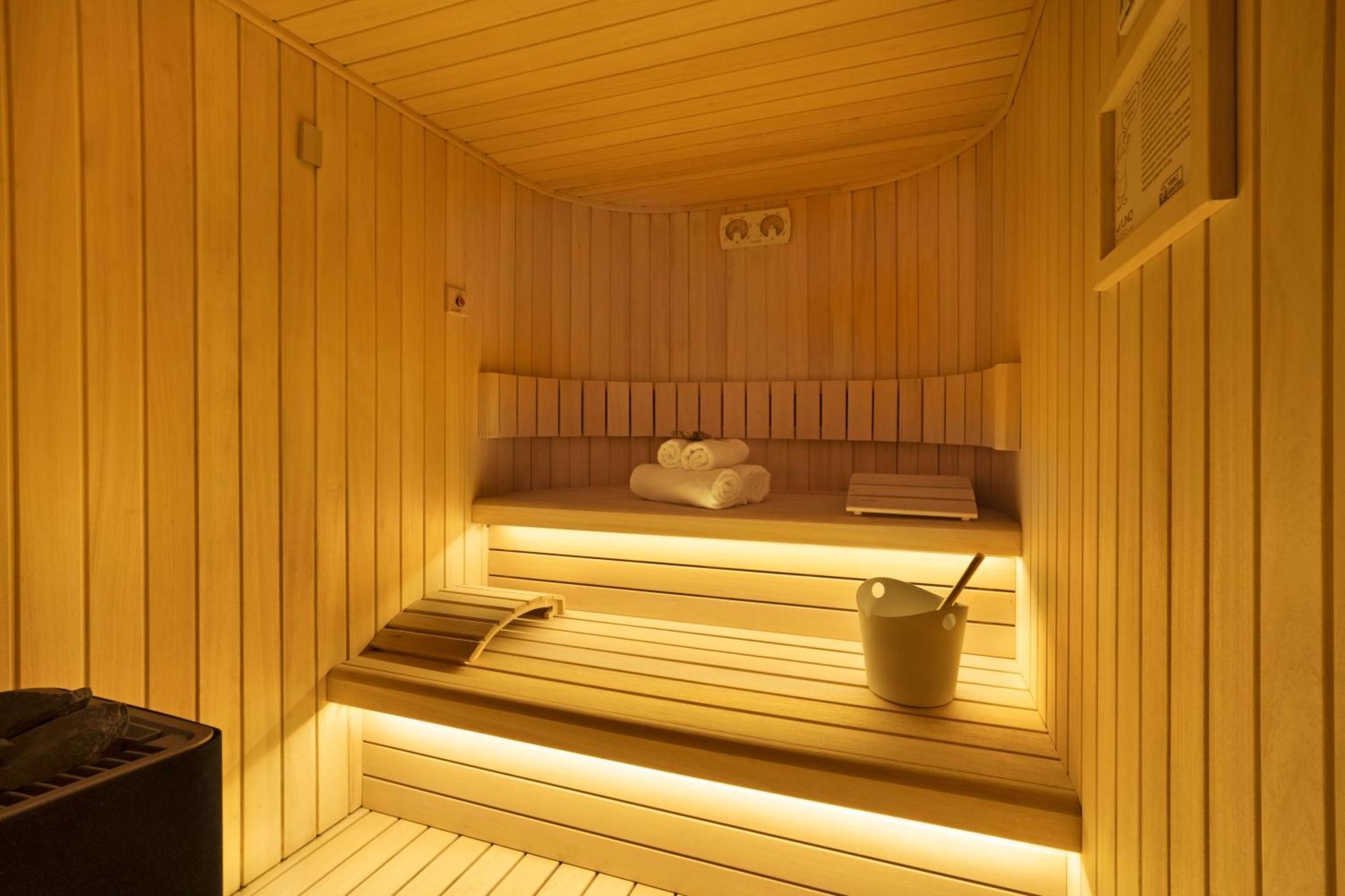 Bentley Hotel Old City-Special Class Provincia di Provincia di Istanbul Esterno foto A Finnish sauna